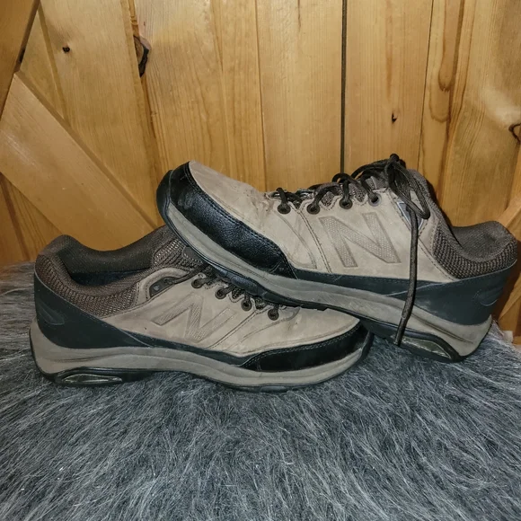 New balance horween leather explorer sneakers trail Mens Size 9.5 - Picture 8 of 13